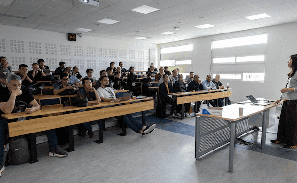 screenshot 2025 12 16 at 9 46 33 am